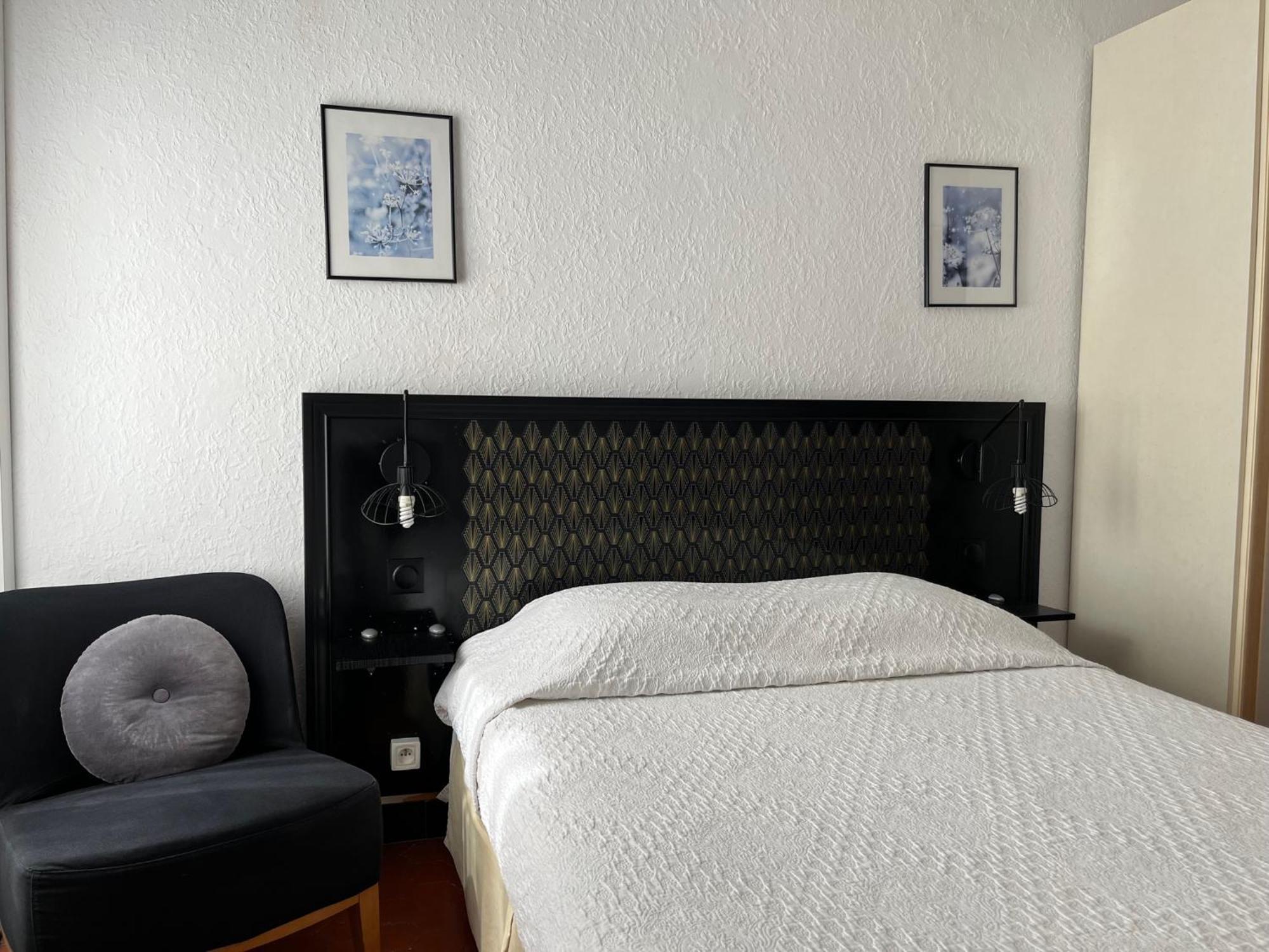 Hotel Le Flore Frejus Ngoại thất bức ảnh