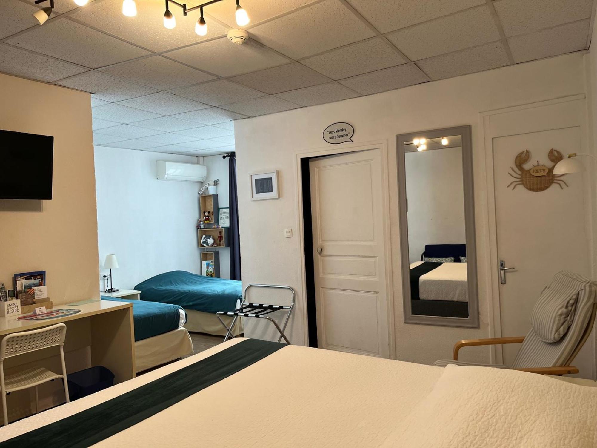 Hotel Le Flore Frejus Ngoại thất bức ảnh
