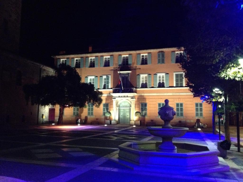 Hotel Le Flore Frejus Ngoại thất bức ảnh