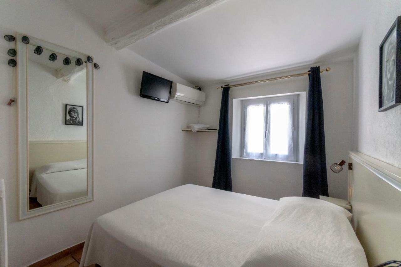 Hotel Le Flore Frejus Ngoại thất bức ảnh